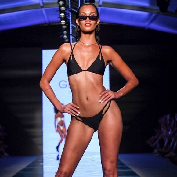 NWT GIGI C Orange Bikini - Picture 1 of 7